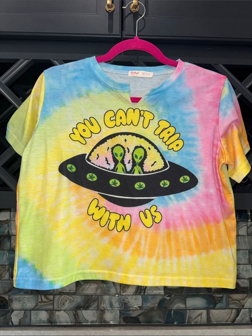 ROMWE Multicolor Tie-Dye Alien Graphic Tee - Yellow, Blue, Pink